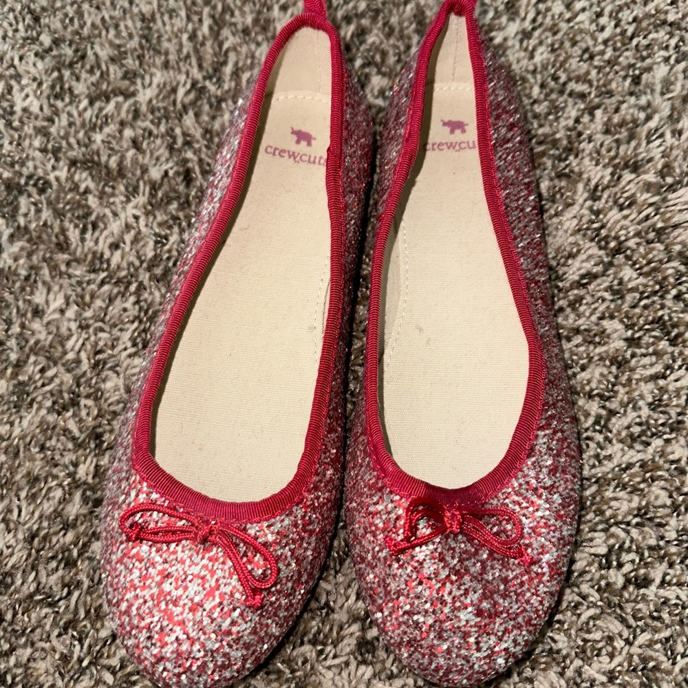 Sparkle red shoes